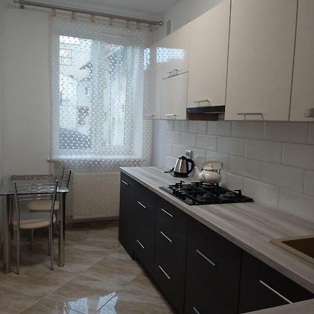 Apartment In Serbska Lviv Dış mekan fotoğraf