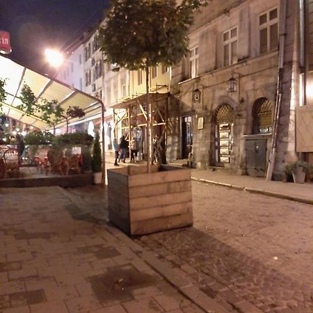 Apartment In Serbska Lviv Dış mekan fotoğraf