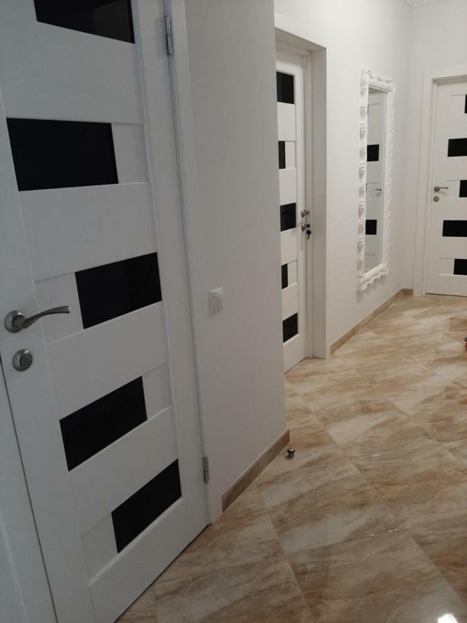 Apartment In Serbska Lviv Dış mekan fotoğraf