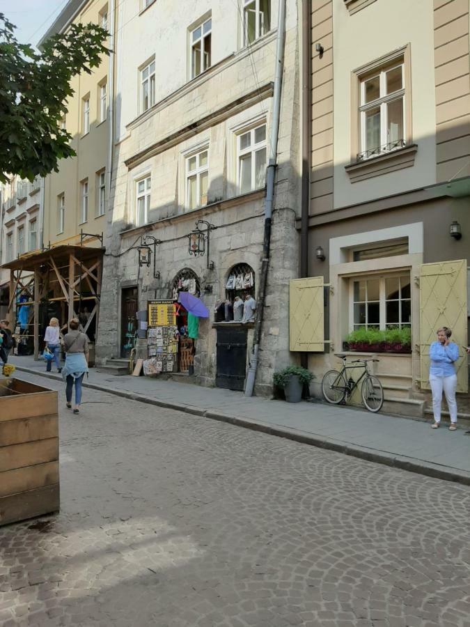 Apartment In Serbska Lviv Dış mekan fotoğraf