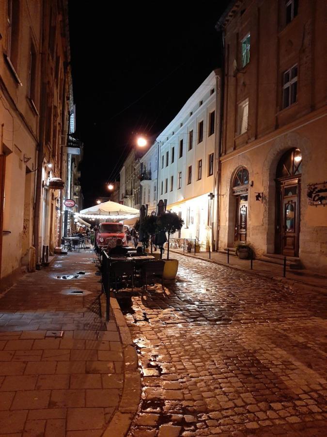 Apartment In Serbska Lviv Dış mekan fotoğraf