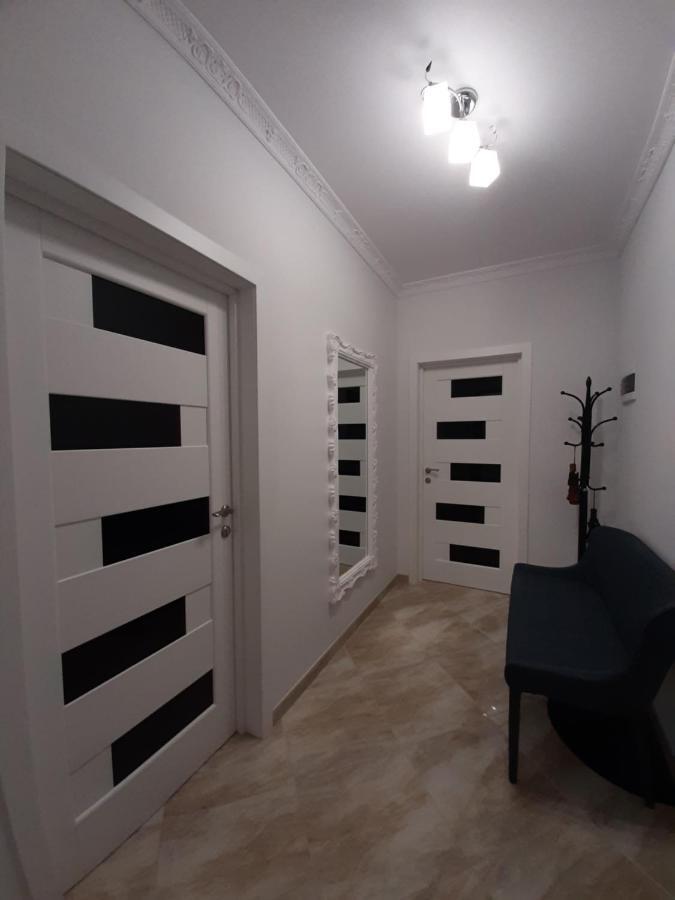 Apartment In Serbska Lviv Dış mekan fotoğraf