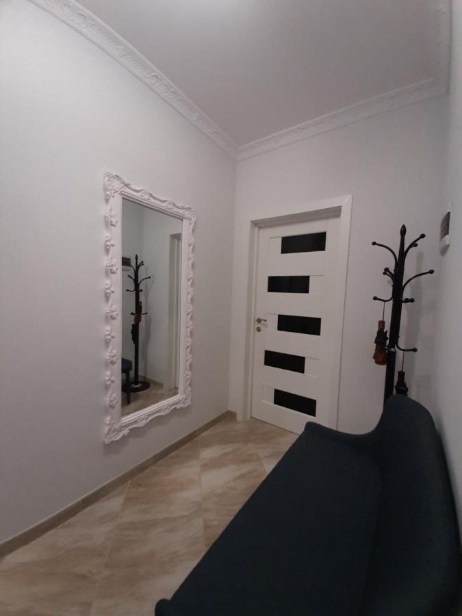 Apartment In Serbska Lviv Dış mekan fotoğraf