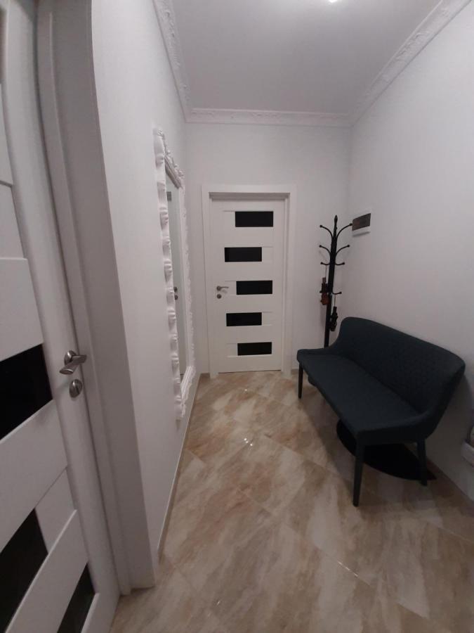 Apartment In Serbska Lviv Dış mekan fotoğraf